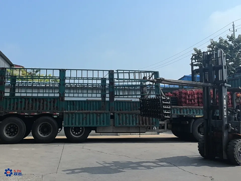 夏日保供不松劲！河南双志刮板机配件专车发往山西